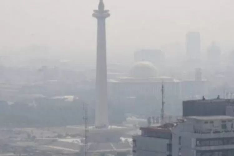 Duh, Kualitas Udara di DKI Jakarta Pagi Ini Peringkat Pertama Paling Buruk di Dunia, Segera Pakai Masker!