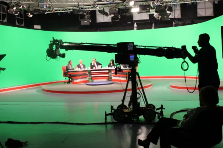 Info Loker Jakarta Terbaru PT Surya Citra Media Tbk 