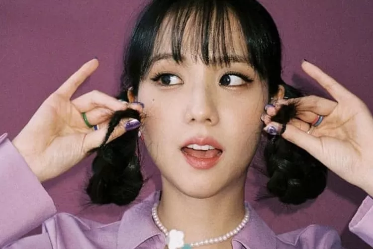 Jisoo Blackpink (instagram.com/@sooyaaa__)