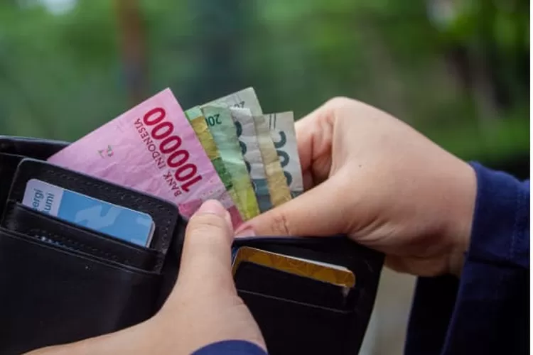 UMP 2023 Lampung naik 7,9 persen. (Pexels/ Ahsan Jaya)