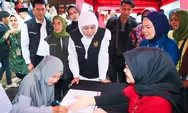 Gubernur Salurkan Bansos Rp 7,7 Miliar di Kabupaten Pasuruan