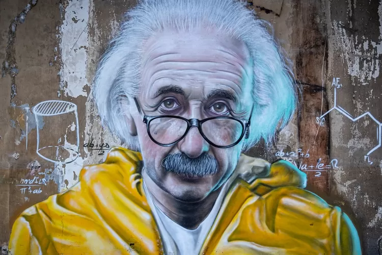 Einstein, Shio Kelinci Yang Senang Mengejar Pengetahuan Baru. Teori Relativitas Karya Einstein. (https://unsplash.com/@moyse)