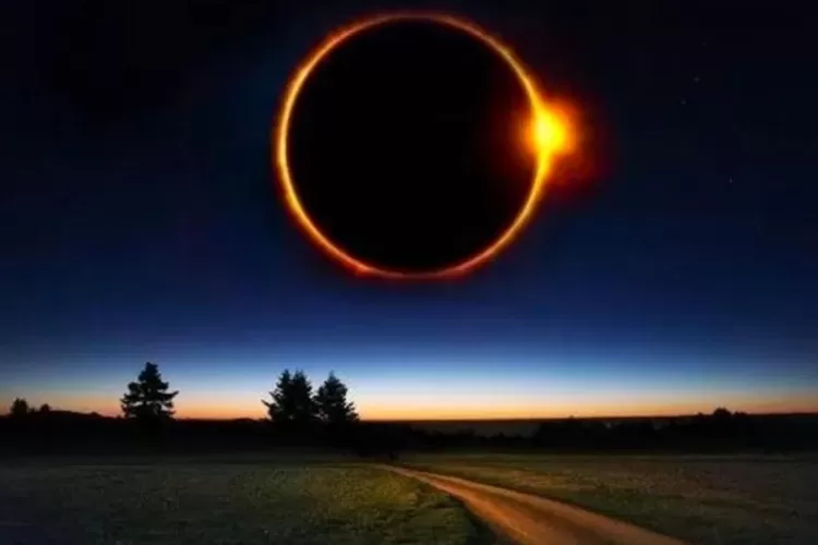 Gerhana Matahari Hibrida 2023 bisa dilihat langsung warga Jakarta.