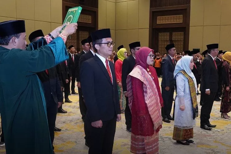 Daftar lengkap lomisioner terpilih Bawaslu Kabupaten Kota Se Sumatera Barat (Instagram @bawasluri)
