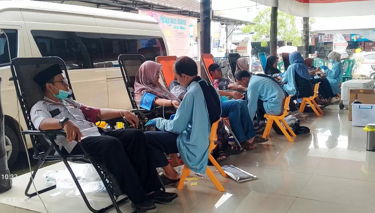 Donor Darah PMI di Kecamatan Wuluhan Jember diserbu warga, ratusan pendaftar antusias ikut aksi kemanusiaan (Dok. PMI Jember )