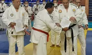 Kepala RSPAU dr. S Hardjolukito Terima Sabuk Kehormatan DAN IV Ju-Jitsu