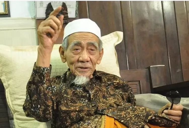 Almaghfurlah KH Maimoen Zubair