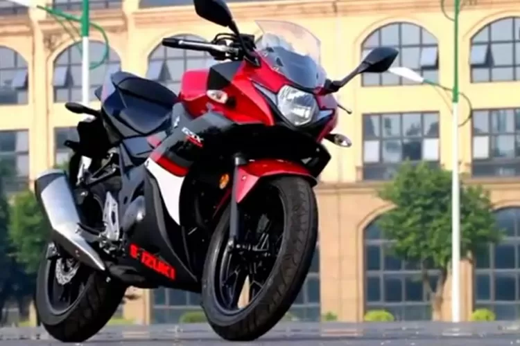 Ilustrasi Suzuki Rilis GSX-250R Terbaru 2 Silinder 2023 (Tangkap Layar YouTube Motocar Daily)