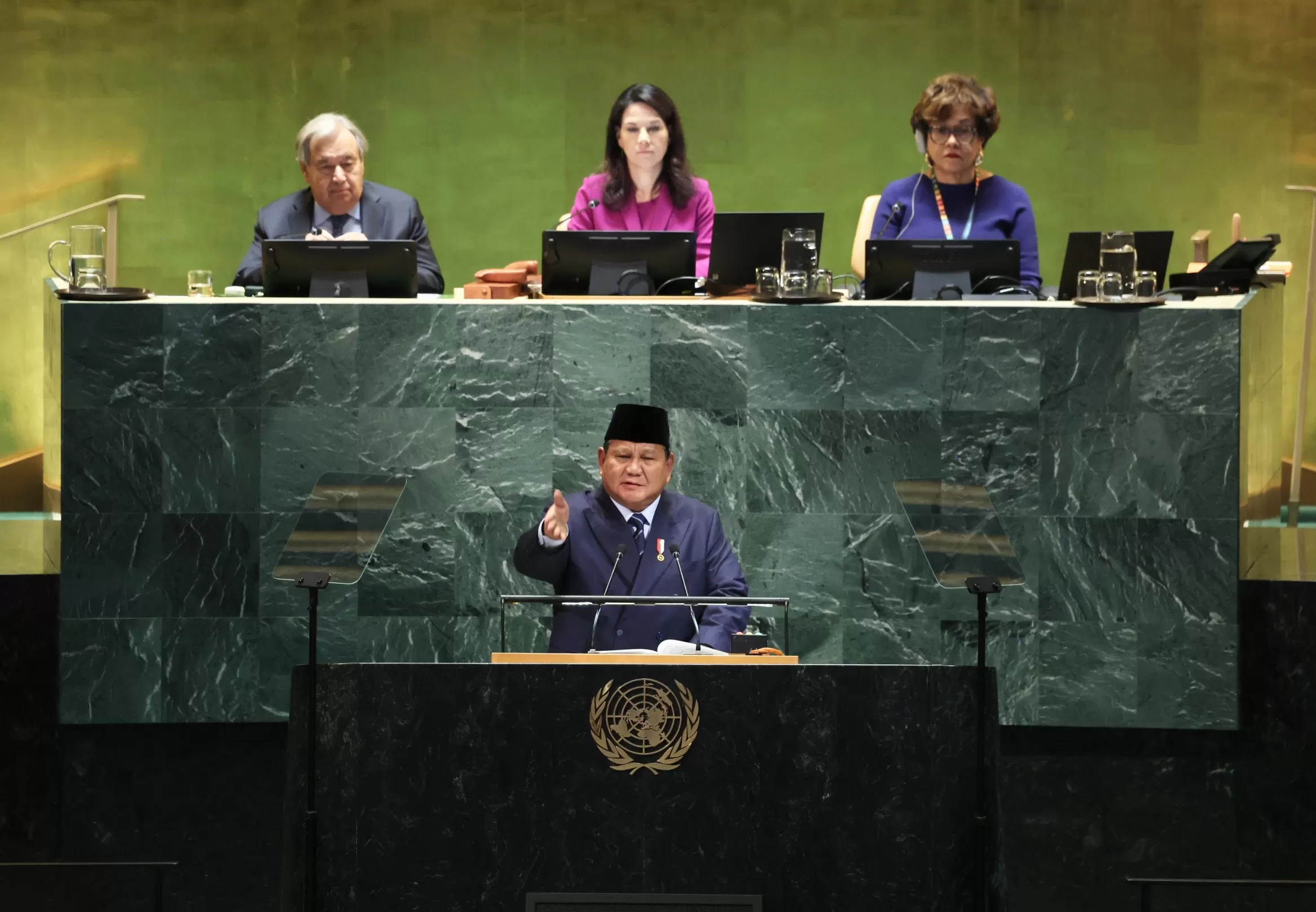 Presiden Republik Indonesia Prabowo Subianto dalam pidatonya di Majelis Umum Perserikatan Bangsa-Bangsa (PBB) di New York, Amerika Serikat, pada Selasa, 23 September 2025.