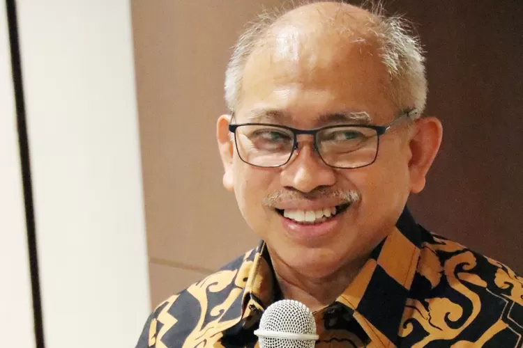 Orang Dekat SBY heran Prof Zainal Muttaqin dipecat karena kritik Menkes: harusnya dibantah, bukan main pecat begini (smc-hospital.com)
