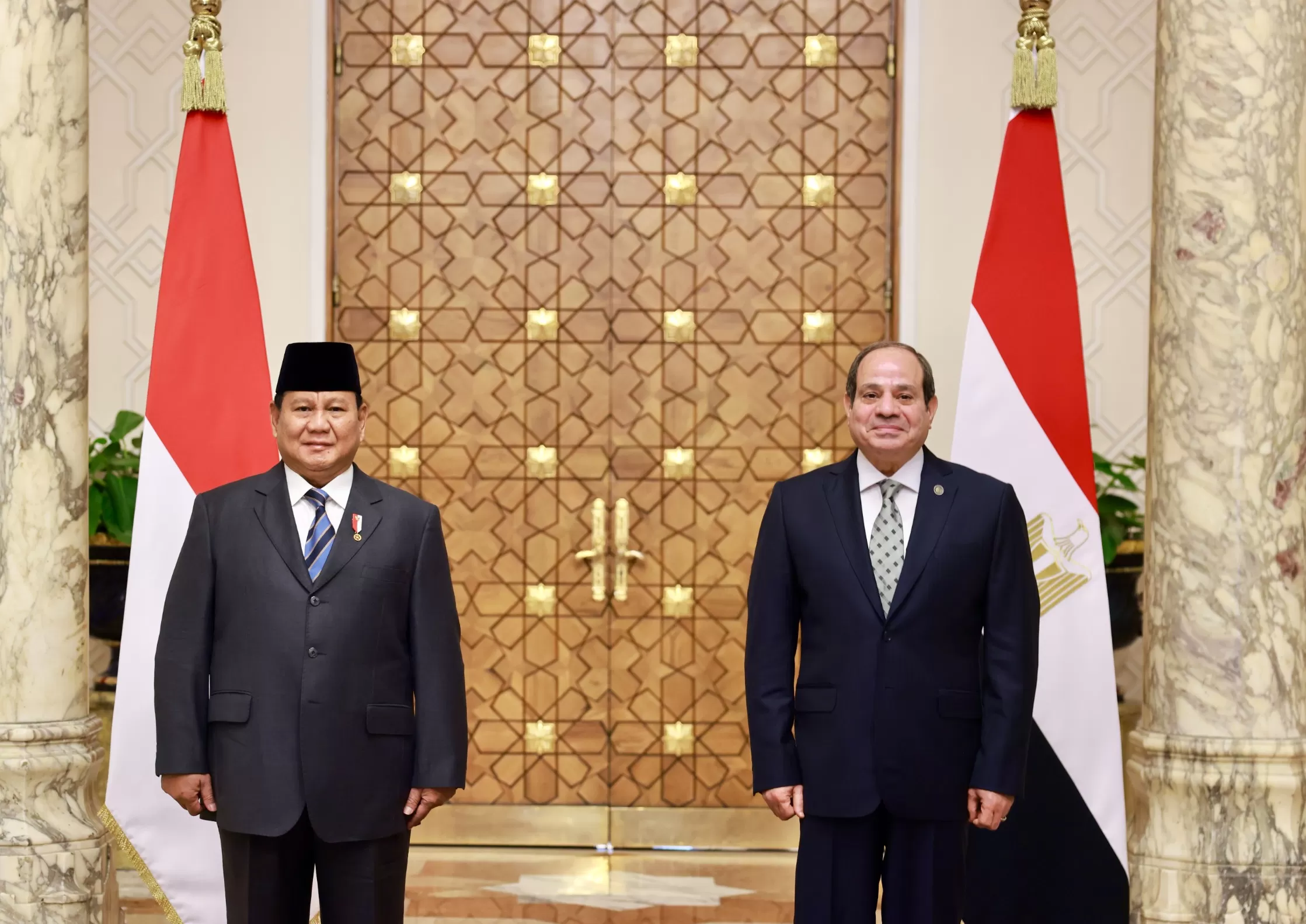 Presiden Prabowo Subianto bertemu dengan Presiden Republik Arab Mesir, Abdel Fattah El-Sisi.