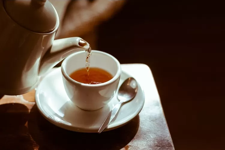 Minum teh di pagi hari saat perut kosong bisa menyebabkan mala petaka  (Sumber foto: pixabay)