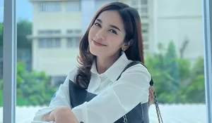 Lindi Fitriyana Siapa? Inilah Wanita yang Bakal Jadi Calon Istri Virgoun, Tanggal Cantik di Undangan Pernikahan yang Beredar di Medsos Jadi Sorotan