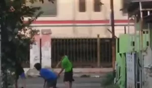 Viral! Aksi Lempar Batu ke KRL di Depok, Begini Tanggapan KAI Commuter