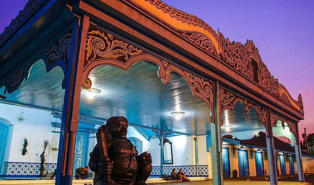 Beredar surat Fadli Zon tunjuk Tedjowulan jalankan proses suksesi di Keraton Solo (Instagram.com/soloindonesia)