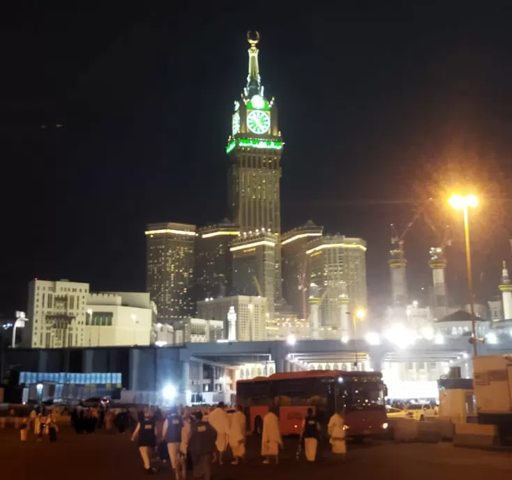 Di tengah kasus kuota haji Gus Yaqut, penyelenggaraan haji 2024 catat efisiensi Rp600 miliar dan kepuasan jemaah sangat tinggi.