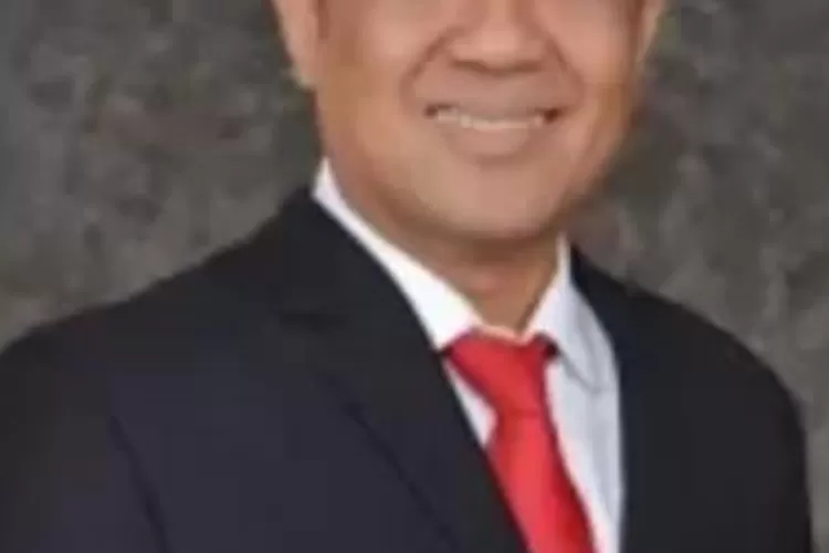 Sosok dan Kekayaan Rafael Alun Trisambodo, Ayah MDS Pelaku Penganiayaan di Pesanggrahan&nbsp; (Kolase tangkapan layar YouTube KKP PMA DUA dan Instagram Jokowi)