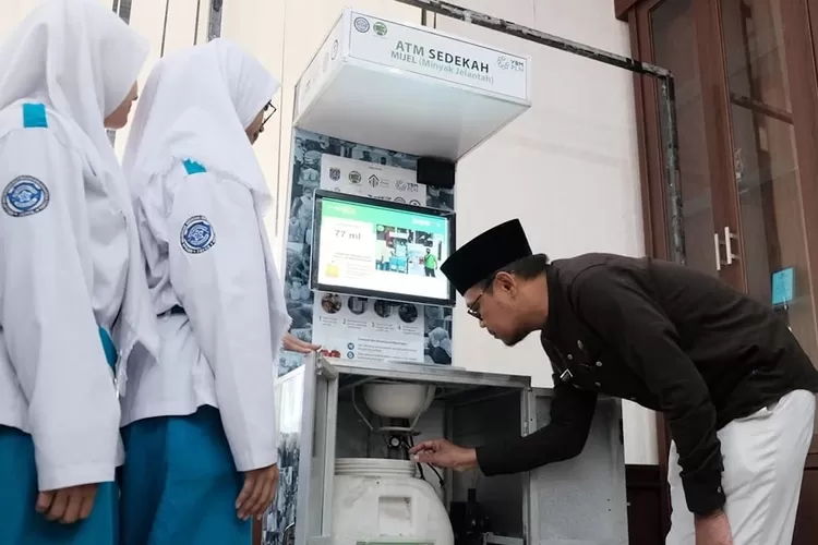 Wakil Walikota Depok, Imam Budi Hartono memberikan arahan kepada peserta Festival Green Influencer Kota Depok, Jumat (23/6). (Pemkot Depok For Radar Depok)