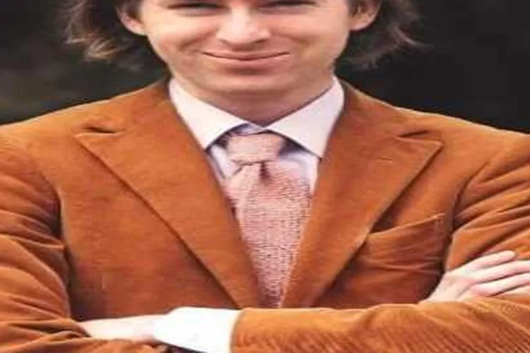 Mari berkenalan dengan Wes Anderson, sutradara yang kini banyak ditiru di Tiktok (Instagram)