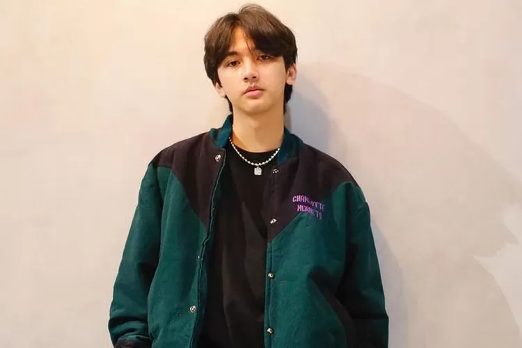 Profil dan biodata Ari Irham lengkap umur, agama, dan pacar, disebut mirip Renjun NCT. (Instagram Ari Irham)