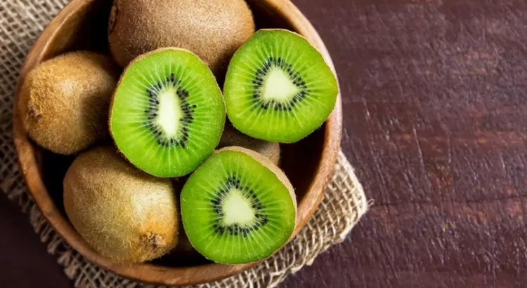 Buah Kiwi efektif menurunkan tekanan darah tinggi