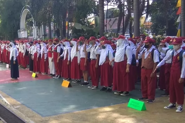 Kunci jawaban teka teki makanan dan minuman unik saat MPLS. (Gorajuara/ dok: Twitter/ Sugiyan33476949)