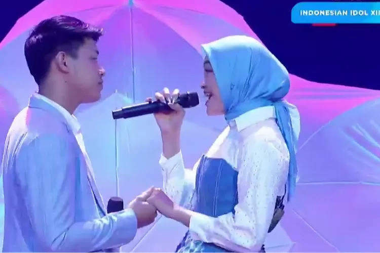 Duet Salma dan Rony Indonesian Idol 2023 yang Bikin Candu di Spektakuler Show 7  (RCTI+: Tangkap Layar Live Streaming)