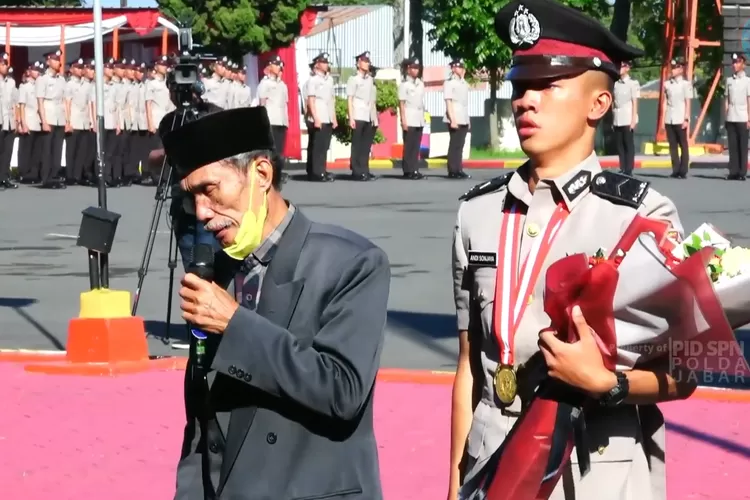 Andi Sonjaya, Anak Sopir Angkot Di Bandung Jadi Lulusan Terbaik SPN ...