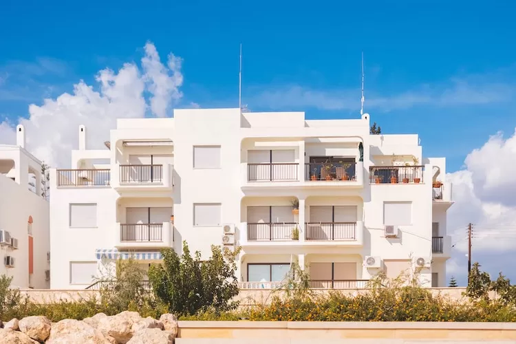 Ini dia beberapa warna cat rumah yang paling islami (Pexel/ Igor Starkov)