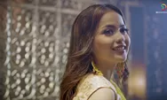 Lirik Lagu Dangdut 'Berbisik' – Putri Isnari, Berbisik Dengar-Dengar Ada yang Berbisik