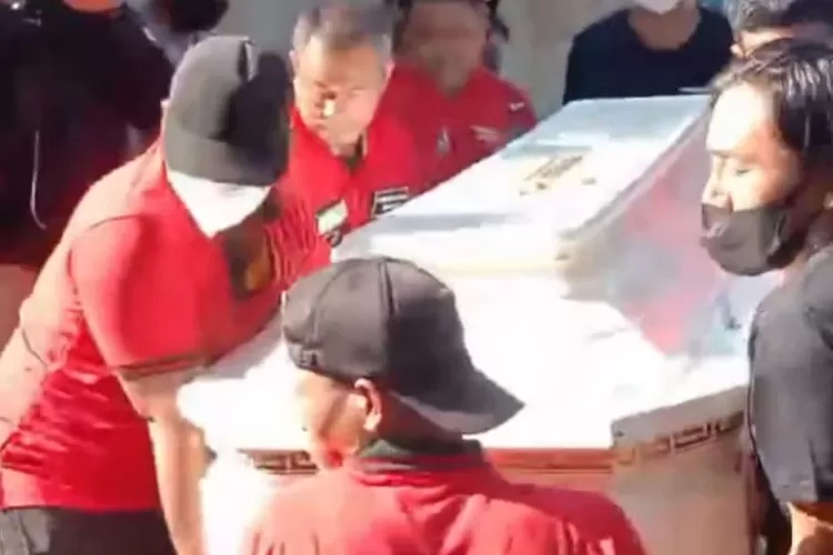 Penjelasan ahli Forensik soal pindahnya organ otak mendiang Brigadir J. (Gorajuara.com/dok : Instagram)