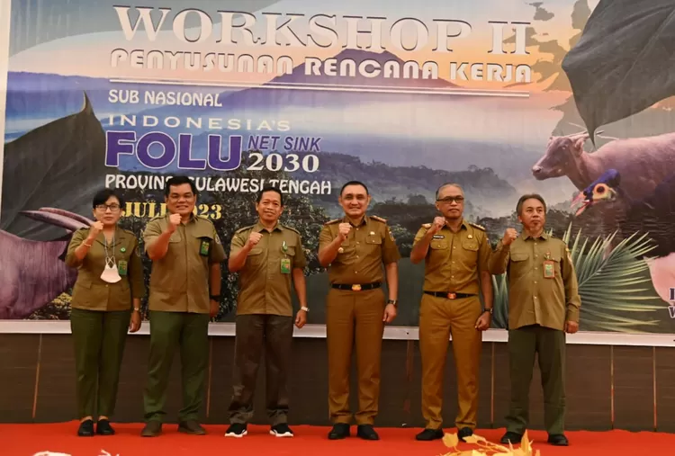 Pembukaan kegiatan Workshop II Sub Nasional Indonesia's FOLU Net Sink 2030, Senin pagi (3/7) di Hotel BW Coco Palu.  (Foto: Biro Adpim). 