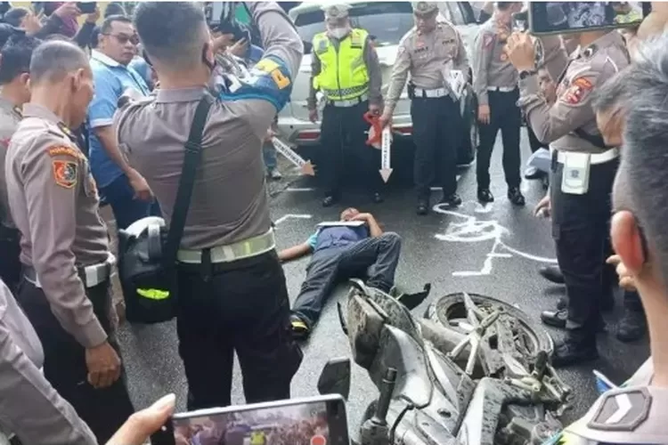 Rekonstruksi kecelakaan lalu lintas yang menyebabkan Hasya Athallah Saputra meninggal dan dijadikan tersangka. Kini Polisi telah mencabut status tersangka tersebut. 