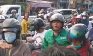 Demo Hari Sumpah Pemuda sambil Tutup Jalan, Driver Ojol Ini Teriaki Mahasiswa : 'Pulangko di Kampungnu'