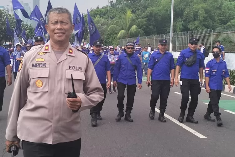 Kompol Margiono saat tugas di Polsek Tanah Abang untuk mengamankan aksi demo di depan gedung DPR MPR RI.