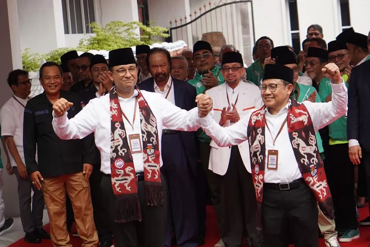 Pasangan Capres dan Cawapres Anies Baswedan dan Cak Imin Selesai Lakukan Pendaftaran di KPU. (Riza/Kilat.com)