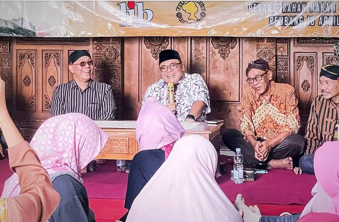 Wakil Bupati Rembang, M. Hanies Cholil Barro&rsquo; atau yang akrab disapa Gus Hanies, hadir langsung membuka kegiatan dialog bertajuk Gagasan R.A. Kartini untuk Bangsanya