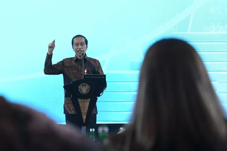 Presiden Jokowi membuka secara resmi Sarasehan 100 Ekonom Indonesia Tahun 2022, Rabu (07/09/2022), di Auditorium Menara Bank Mega, Jakarta Selatan