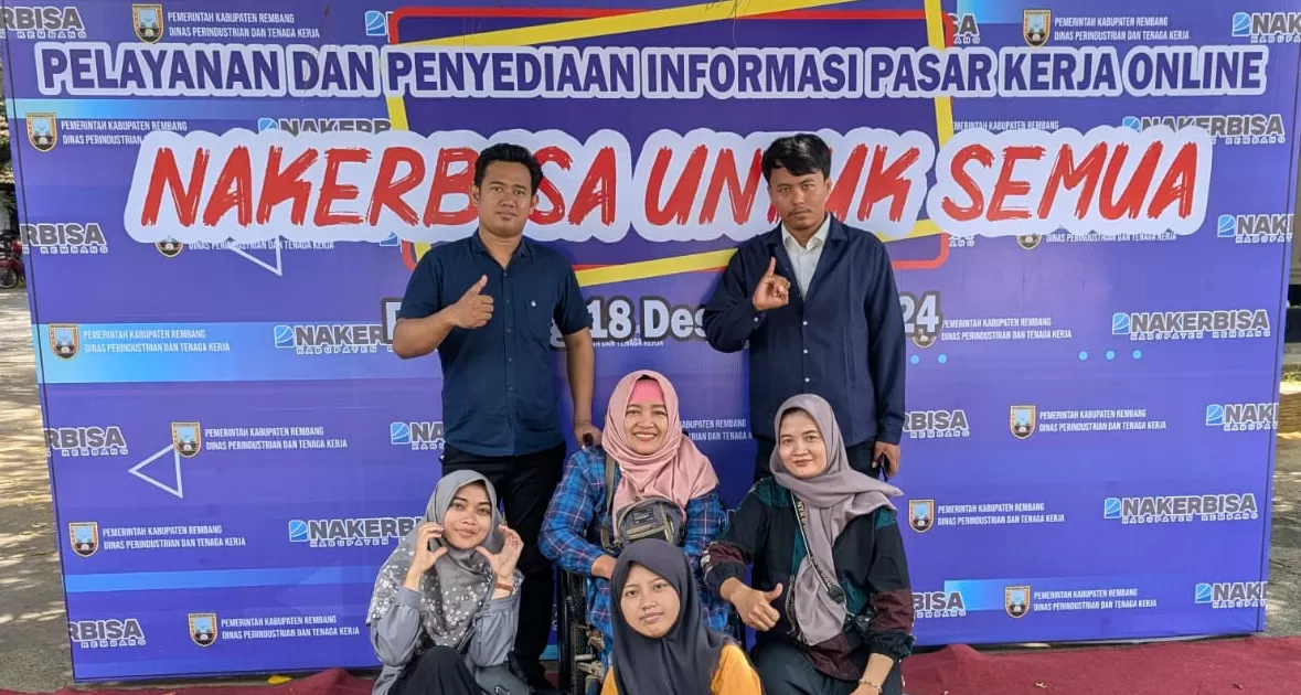Platform Nakerbisa: Solusi Pemkab Rembang untuk Kemudahan Informasi Pencari Kerja