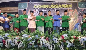 Tutup Reboan Jelang Ramadan, Jamaah Dalilul Khoirot di Jombang Gelar Khotmil Quran dan Hadroh Ishari