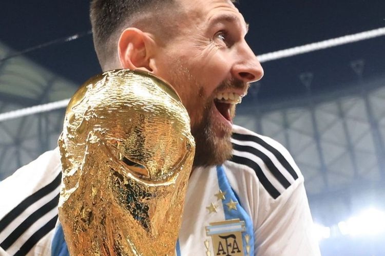 Dari Kegagalan Menuju Keajaiban, Pencapaian Sempurna Lionel Messi di Dunia Sepakbola 