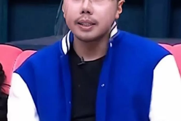 Roy Kiyoshi ramal Rizky Billar atas KDRT yang menimpa Lesti Kejora (foto; Gorajuara/instagram @roykiyoshi @lestykejora)