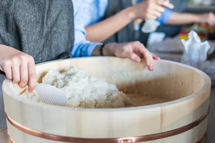 Ini yang terjadi pada tubuh anda ketika anda makan sedikit karbohidrat, contohnya nasi (Pexels/ Huy Phan)