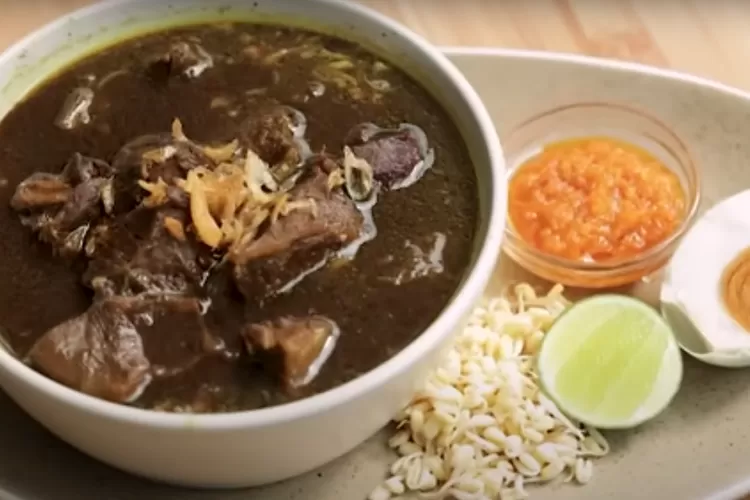 Ide Masakan Idul Adha Resep Rawon Khas Jawa Timur Dagingnya Empuk Dan Kuah Khasnya Bikin