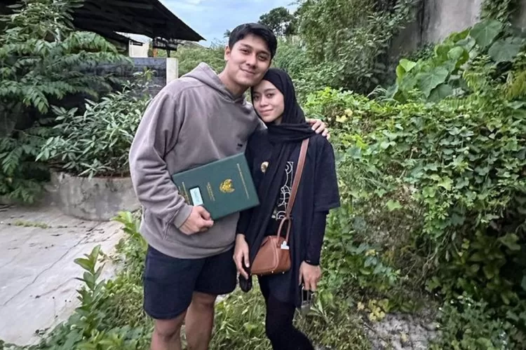 Tidak Terima Dituding Memanfaatkan Lesti Kejora, Rizky Billar : Kerja Cerdas Bukan Kerja Keras (Gorajuara.com/dok: Instagram @rizkybillar)