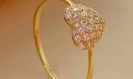 Cincin Emas Cantik: Hadiah Ideal untuk Pernikahan yang Abadi