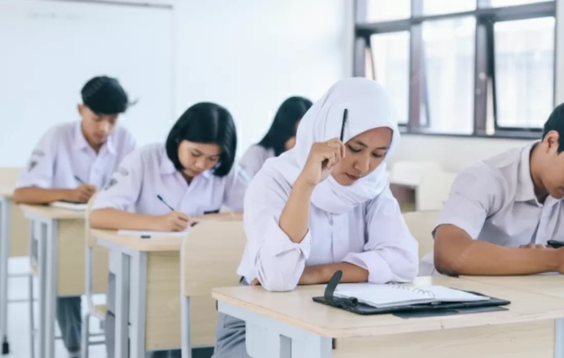 Ilustrasi siswa SMA yang mengikuti ujian TKA (foto: istimewa)