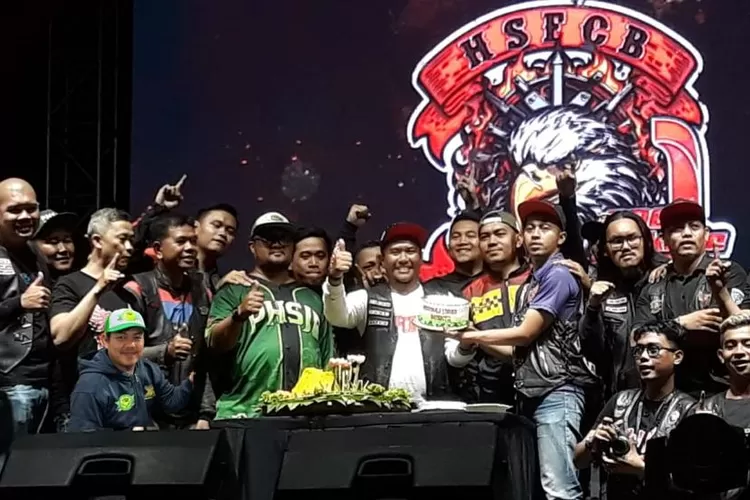 Komunitas Honda StreetFire Club Bandung (HSFCB) berkumpul di Bandung untuk merayakan hari jadinya yang ke-10.