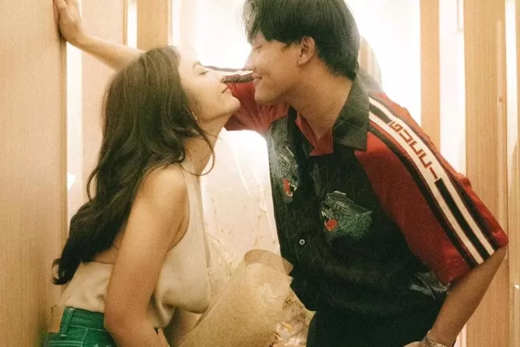 Rizky dan Mahalini Pasangan Beda Agama (Gorajuara/dok: Instagram/@mahaliniraharja)