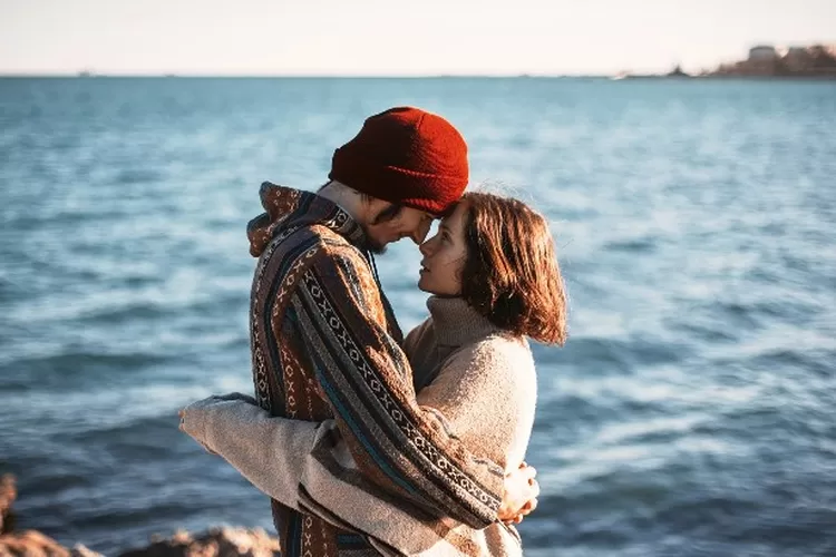 Ramalan Zodiak Libra Scorpio Sagitarius Sabtu 5 November 2022, Libra: Ingin Menjalin Asmara (Pixabay/lambhappiness)